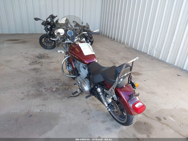 2014 HARLEY-DAVIDSON XL883 1HD4CR230EC434556 Photo 2