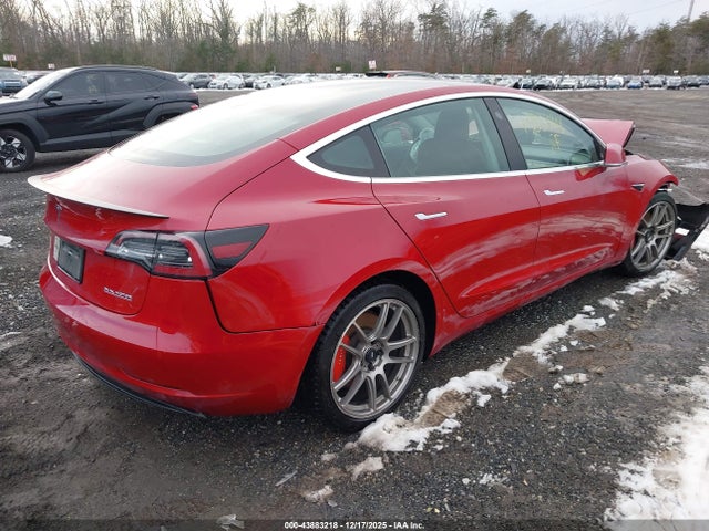 2019 TESLA MODEL 3 5YJ3E1EB9KF440785 Photo 3