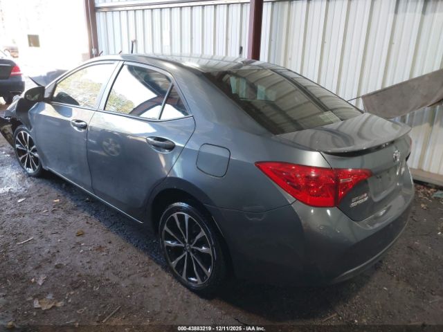 2017 TOYOTA COROLLA 5YFBURHE9HP607579 Photo 2