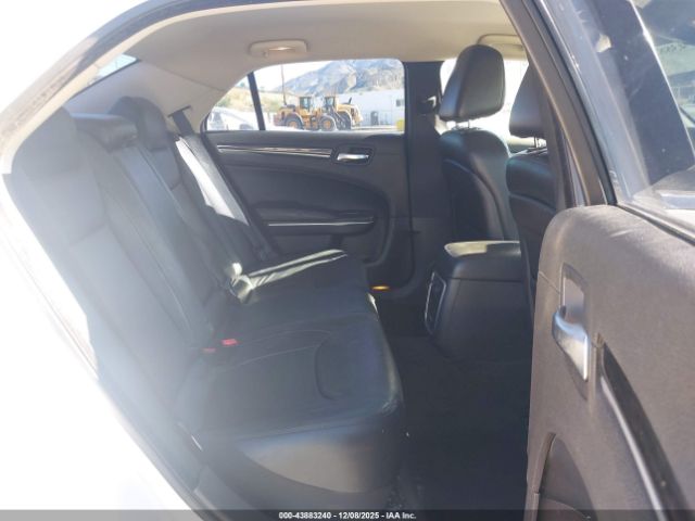 2015 CHRYSLER 300 2C3CCAAG3FH755898 Photo 7