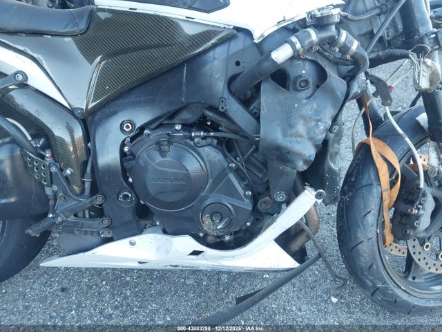 Продажа на аукционе авто 2007 Honda Cbr600 Rr, vin: JH2PC40067M007977, номер лота: 43883298
