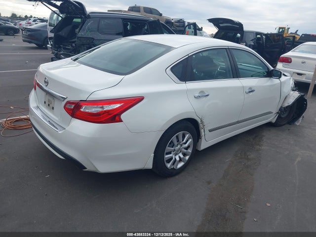 Продаж на аукціоні авто 2016 Nissan Altima 2.5 S, vin: 1N4AL3AP5GN363289, номер лоту: 43883324