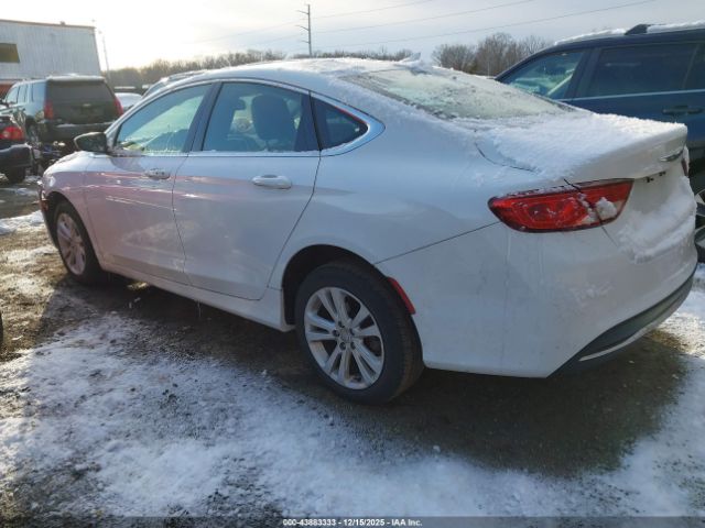 2016 CHRYSLER 200 1C3CCCAB2GN179925 Photo 2