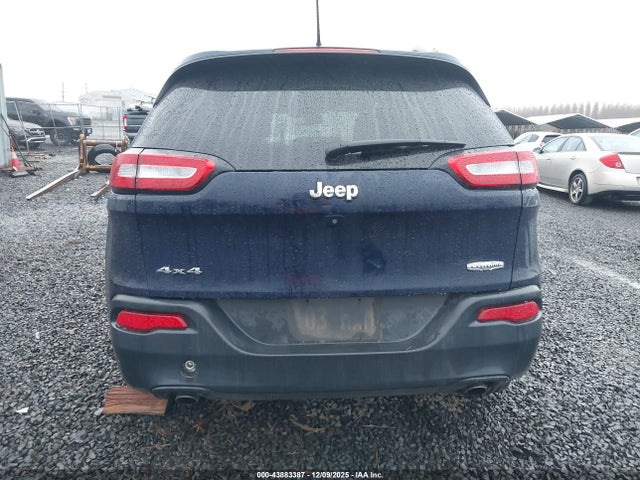 Jeep Cherokee Latitude 2014 1C4PJMCS8EW211404 Image 16