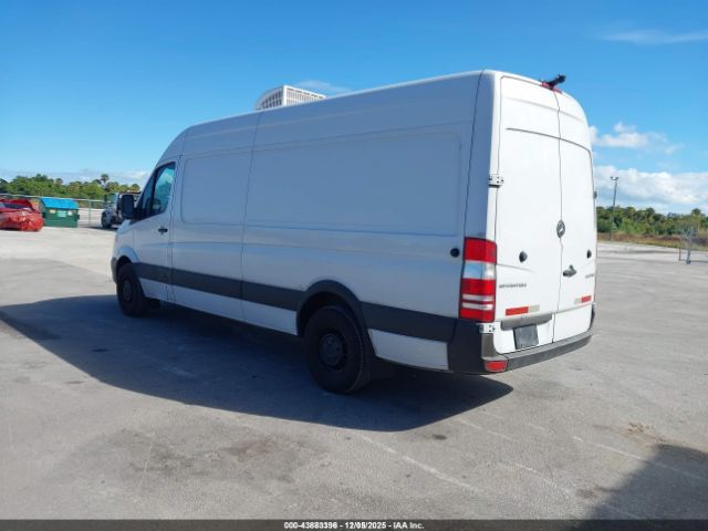 2018 MERCEDES-BENZ SPRINTER 2500 WD3PE8CD1JP597224 Photo 2