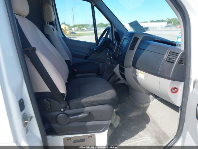 2018 MERCEDES-BENZ SPRINTER 2500 WD3PE8CD1JP597224 Photo 4