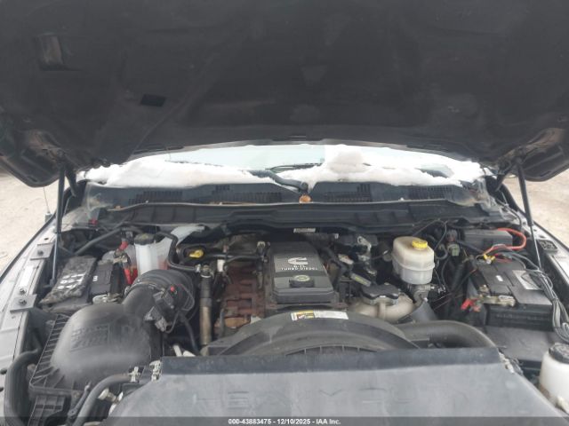 2016 RAM 2500 3C6UR5CL4GG129897 Photo 9