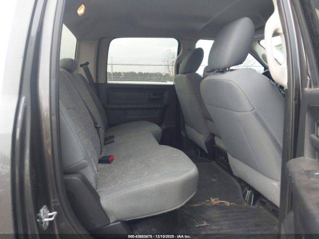 2016 RAM 2500 3C6UR5CL4GG129897 Photo 7