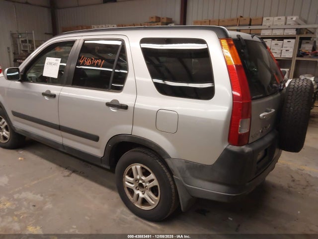 2002 HONDA CR-V JHLRD78872C039445 Photo 2