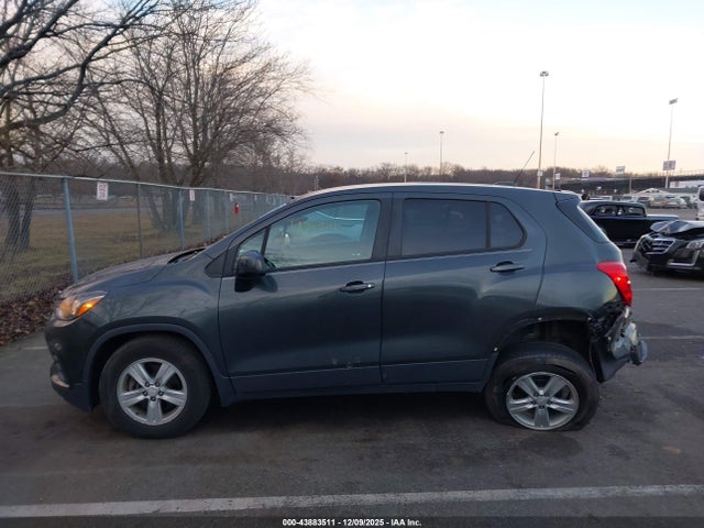 Продажа на аукционе авто 2020 Chevrolet Trax Fwd Ls, vin: 3GNCJKSB3LL186300, номер лота: 43883511