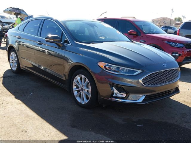 2019 FORD FUSION ENERGI 3FA6P0SU1KR115124