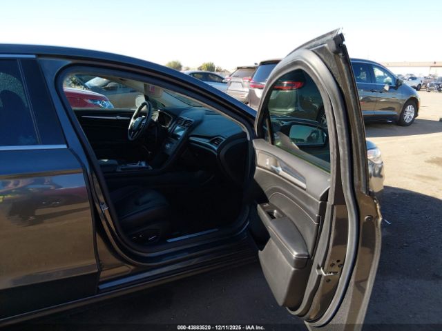 2019 FORD FUSION ENERGI 3FA6P0SU1KR115124 Photo 4