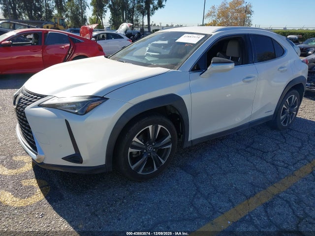 JTHX9JBH8M2042728 Lexus UX 250H