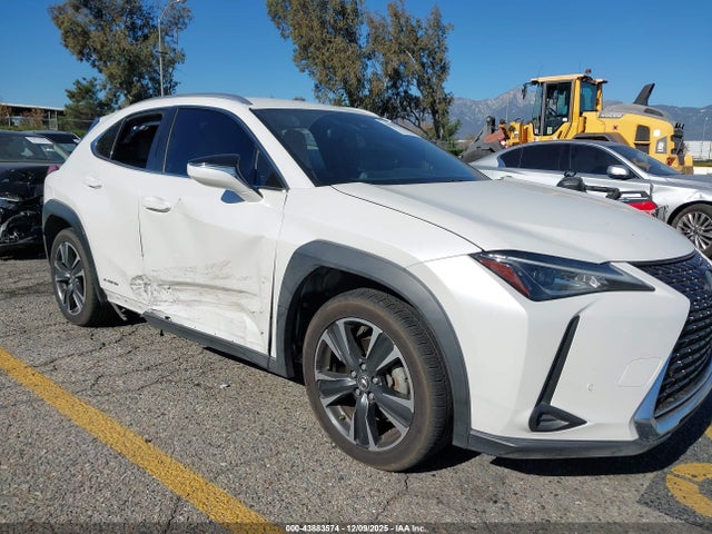 JTHX9JBH8M2042728 Lexus UX 250H