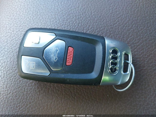 2018 AUDI A4 WAUENAF47JA077674 Photo 10