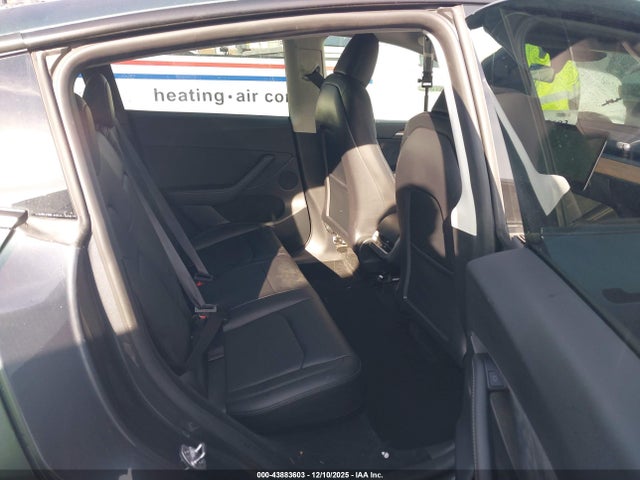 2023 TESLA MODEL Y 7SAYGDEF1PF886671 Photo 7