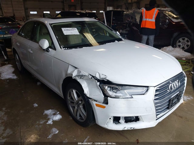 2017 AUDI A4 WAUGMAF47HN049808 Photo 0