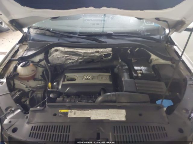 2017 VOLKSWAGEN TIGUAN WVGBV7AX2HK038310 Photo 9