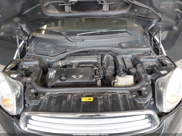 2011 MINI COOPER COUNTRYMAN WMWZB3C50BWM00471 Photo 9