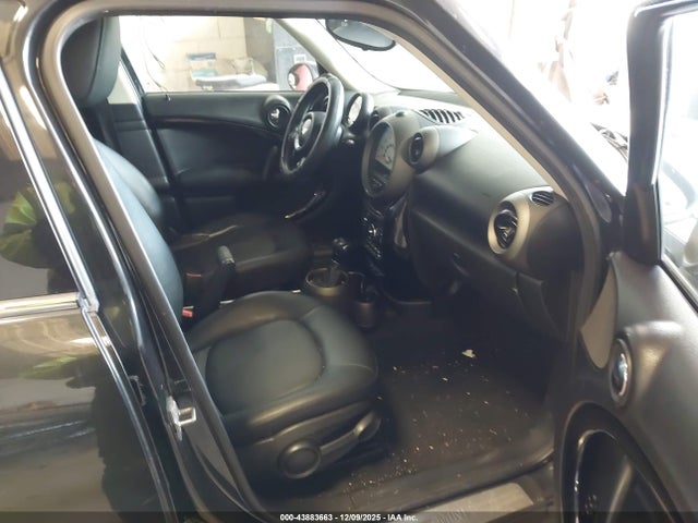 2011 MINI COOPER COUNTRYMAN WMWZB3C50BWM00471 Photo 4