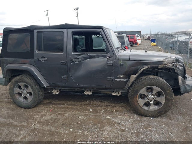 43883684 :رقم المزاد ، 1C4BJWEG9GL268455 vin ، 2016 Jeep Wrangler Unlimited Sahara مزاد بيع