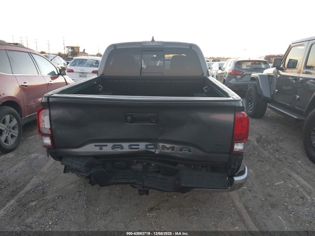 3TMAZ5CNXNM182146 Toyota Tacoma Sr5 V6