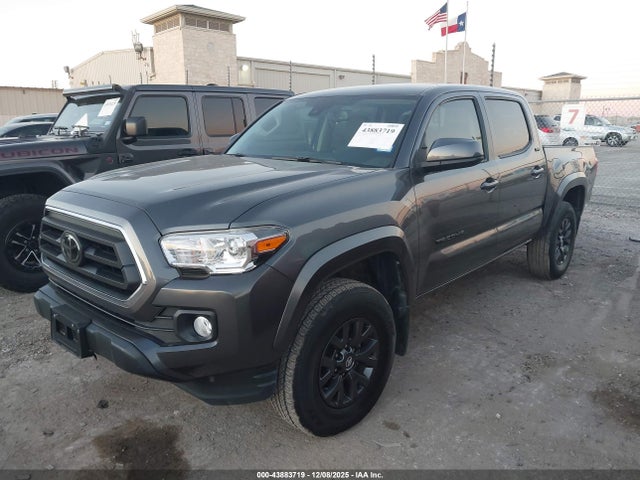 3TMAZ5CNXNM182146 Toyota Tacoma Sr5 V6