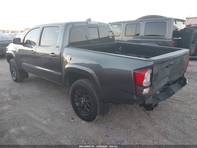 3TMAZ5CNXNM182146 Toyota Tacoma Sr5 V6