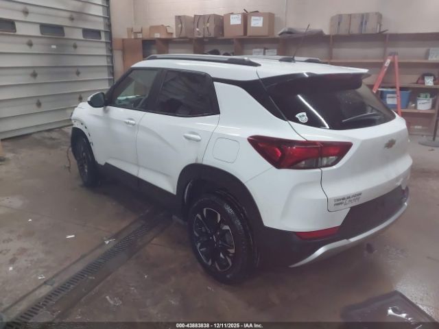 2021 CHEVROLET TRAILBLAZER KL79MRSL7MB097129 Photo 2