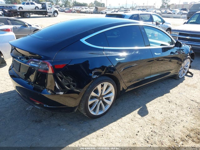 2019 TESLA MODEL 3 5YJ3E1EA9KF425324 Photo 3