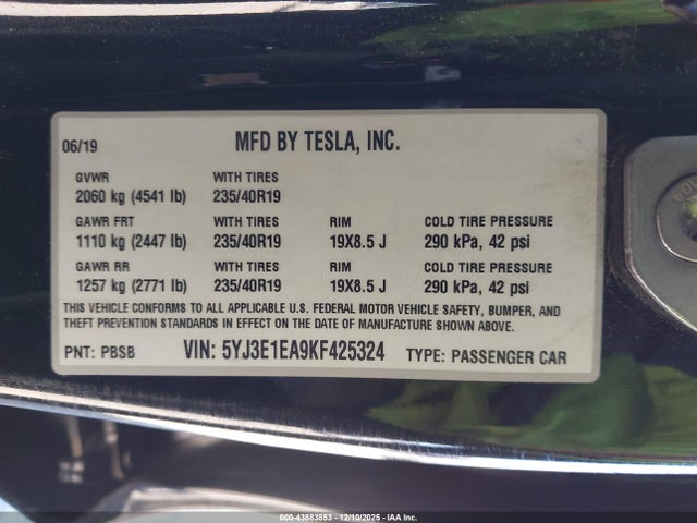 2019 TESLA MODEL 3 5YJ3E1EA9KF425324 Photo 8