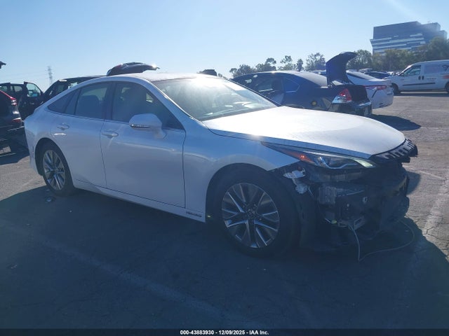 JTDAAAAA1NA006695 Toyota Mirai Xle