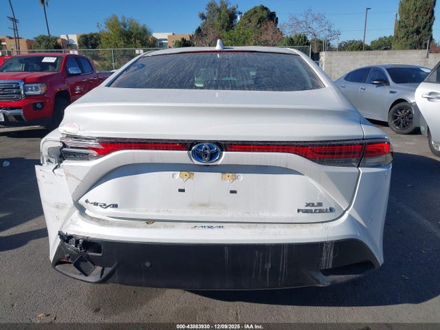 JTDAAAAA1NA006695 Toyota Mirai Xle