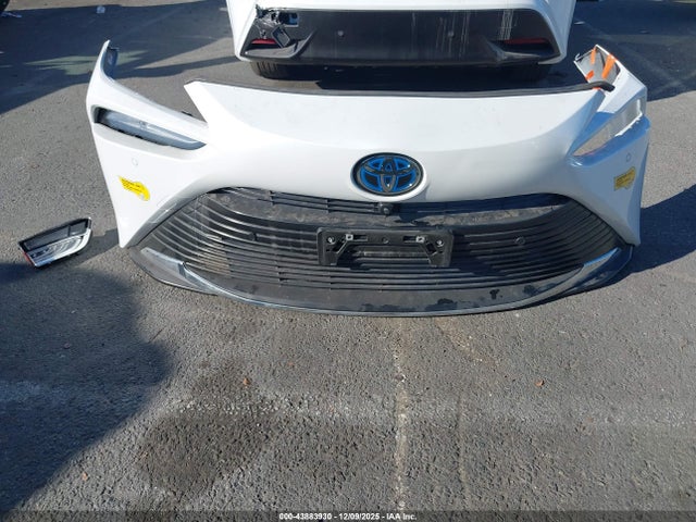JTDAAAAA1NA006695 Toyota Mirai Xle