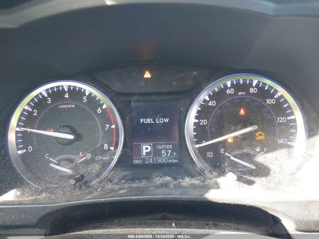 5TDZARFH8FS011162 Toyota Highlander Le