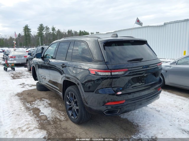 2023 JEEP GRAND CHEROKEE 4XE 1C4RJYB62P8904643 Photo 2