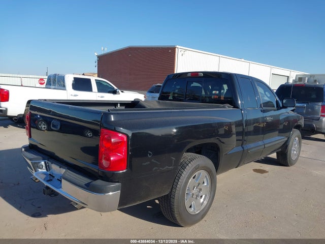Продажа на аукционе авто 2005 Dodge Dakota Slt, vin: 1D7HE42N25S243539, номер лота: 43884034