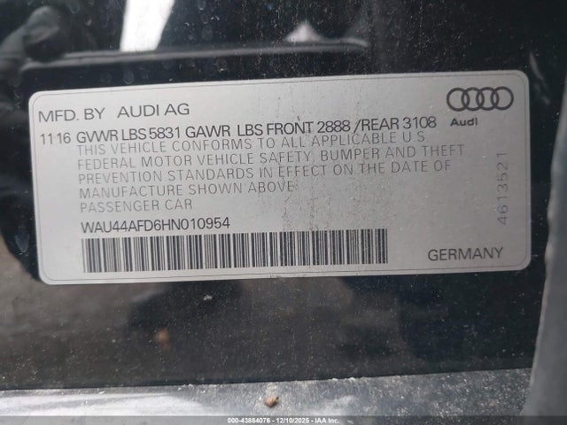 2017 AUDI A8 L WAU44AFD6HN010954 Photo 8