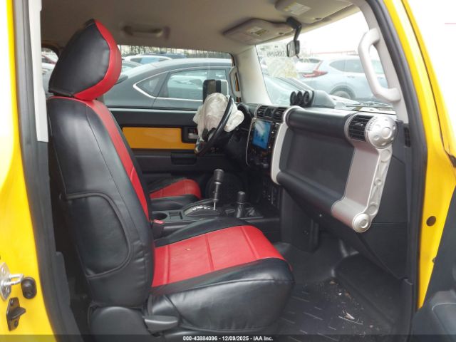 2007 TOYOTA FJ CRUISER JTEBU11F270100337 Photo 4