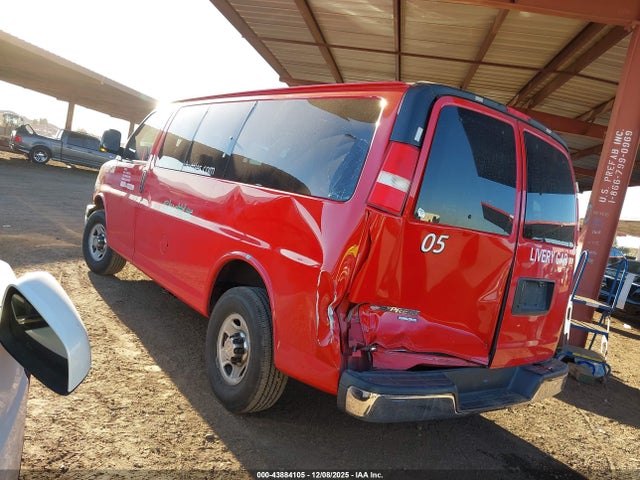 2013 CHEVROLET EXPRESS 2500 1GNWGPFA0D1183227 Photo 2