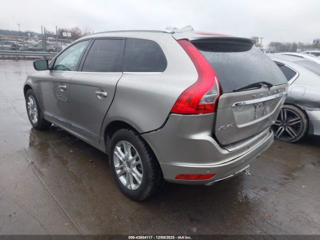 2016 VOLVO XC60 YV440MDK4G2796283 Photo 2