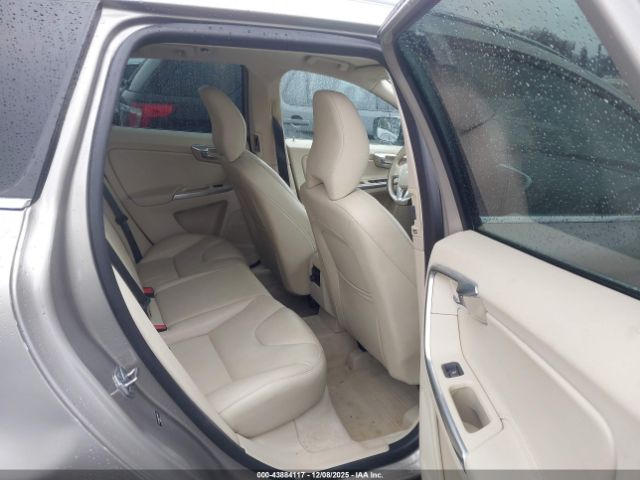 2016 VOLVO XC60 YV440MDK4G2796283 Photo 7