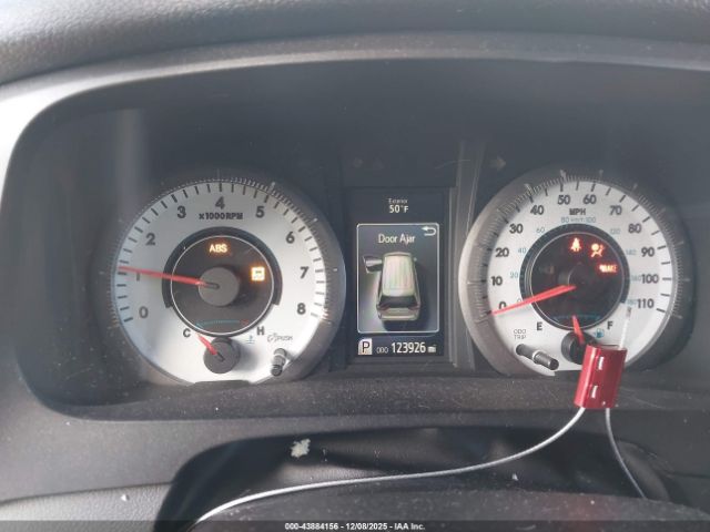 2017 TOYOTA SIENNA 5TDXZ3DC8HS860067 Photo 6