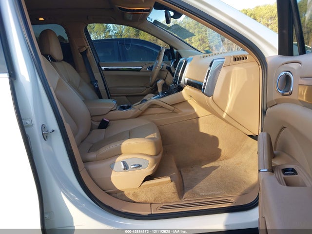 Aukcja sprzedaży 2012 Porsche Cayenne, vin: WP1AA2A23CLA02338, numer aukcji: 43884172