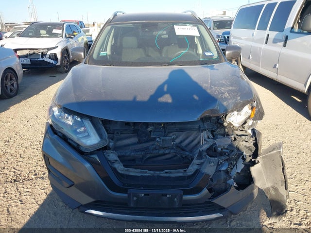 5N1AT2MT6KC710450 Nissan ROGUE SV