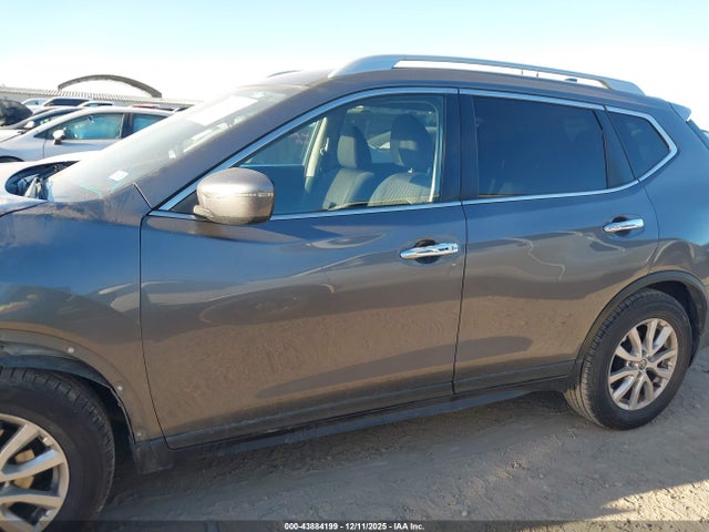 5N1AT2MT6KC710450 Nissan ROGUE SV