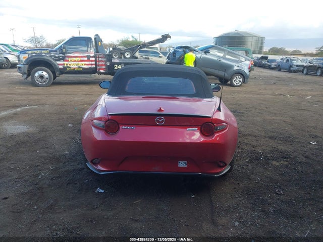 Mazda Mx-5 Miata Club 2016 JM1NDAC79G0111326 Image 17