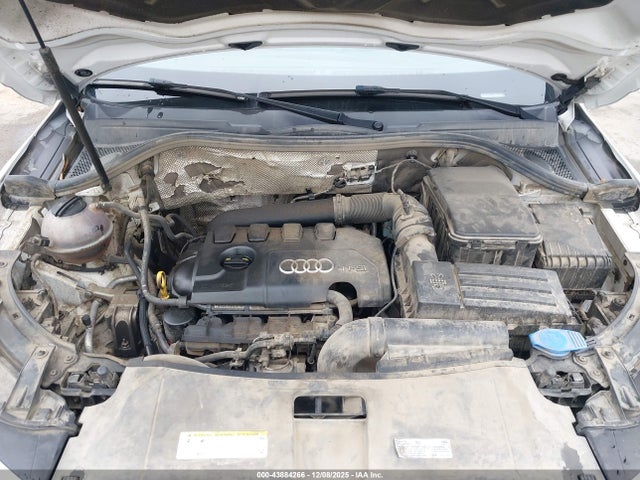 43884266 :رقم المزاد ، WA1HCCFS1JR003758 vin ، 2018 Audi Q3 2.0t Premium/2.0t Sport Premium مزاد بيع