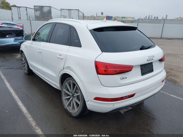 43884266 :رقم المزاد ، WA1HCCFS1JR003758 vin ، 2018 Audi Q3 2.0t Premium/2.0t Sport Premium مزاد بيع