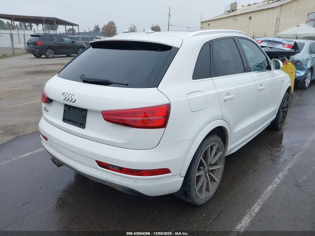 43884266 :رقم المزاد ، WA1HCCFS1JR003758 vin ، 2018 Audi Q3 2.0t Premium/2.0t Sport Premium مزاد بيع